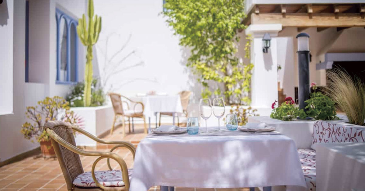 TOP restaurants in Ibiza Es Tragon